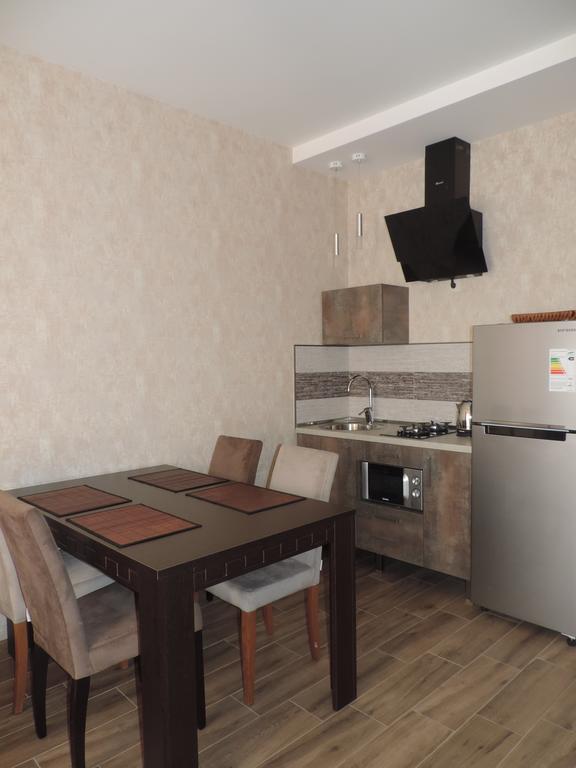 Tamara Apartment Takaishvili 3 Batum Dış mekan fotoğraf