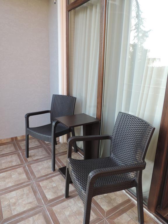 Tamara Apartment Takaishvili 3 Batum Dış mekan fotoğraf